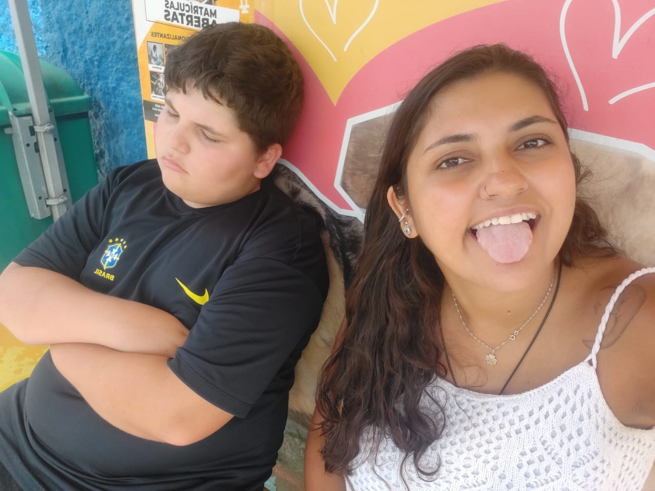 Foto Tatah e Arthur